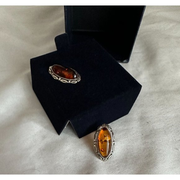 New vintage Stauer amber pierced earrings set in sterling silver - Picture 3 of 4